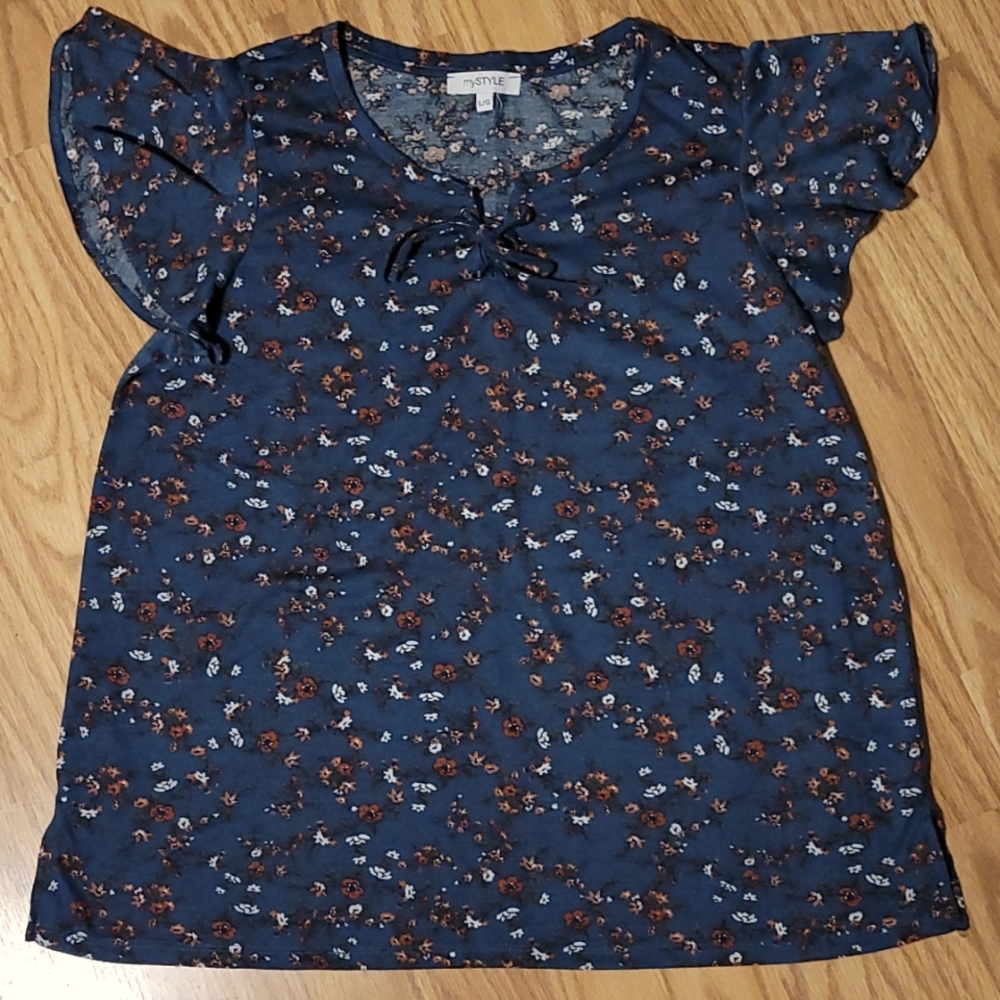 3/$20 Floral Top